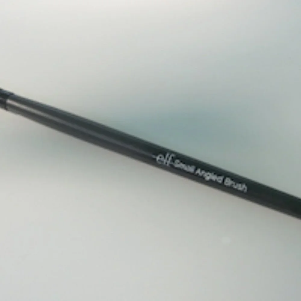 ELF brush can